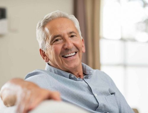 ¿Cómo puedo cuidar de mis implantes dentales en casa durante el confinamiento?
